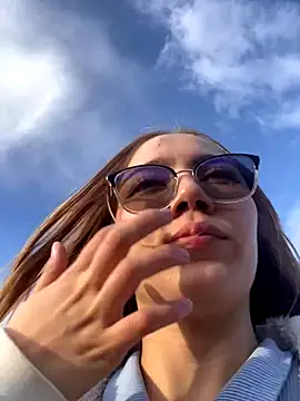 melody-dy online show from 10.08.25