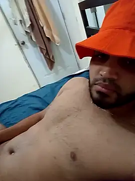 Snapshot of luismanuel_1998 chatting on 11.27.25 luismanuel 1998 online show from 11.27.25