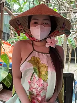 BabyThree  online show from 01.14.25