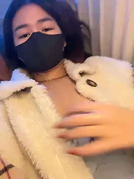 BabyThree  online show from 01.17.25