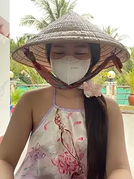 BabyThree  online show from 02.11.25