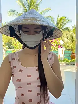 BabyThree  online show from 02.28.25