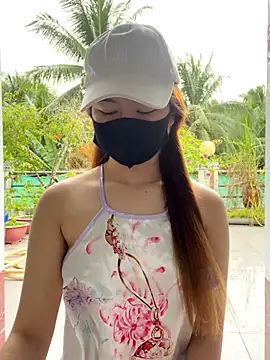 BabyThree  online show from 09.14.25