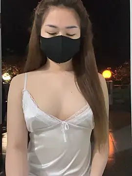 BabyThree  online show from 02.05.26