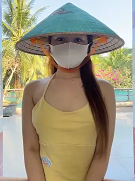 BabyThree  online show from 03.04.26