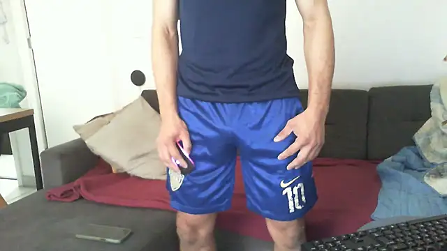 Snapshot of funguybr36 chatting on 09.27.25 funguybr36 online show from 09.27.25