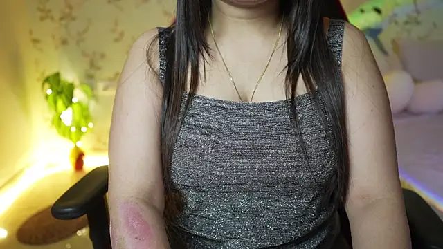 only aleesha online show from 12.02.24