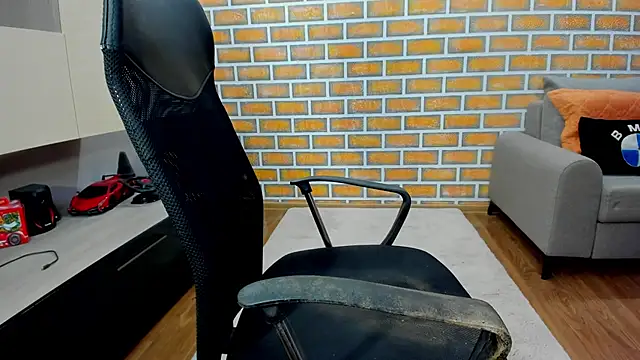 hottitsAnna online show from 02.28.25