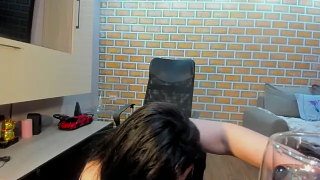 hottitsAnna online show from 03.31.26