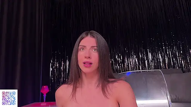 Super Suka online show from 02.11.25