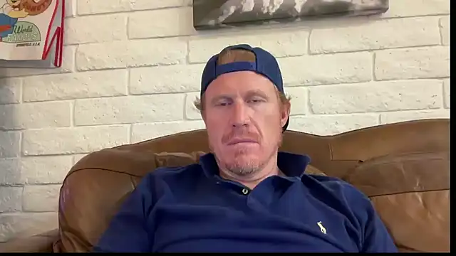 Snapshot of JeffJocc chatting on 10.21.25 JeffJocc online show from 10.21.25