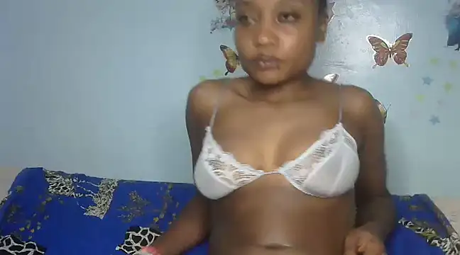 laetitia  online show from 03.07.25