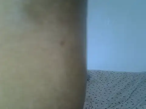 laetitia  online show from 09.24.25