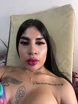 saragill323 online show from 01.31.25