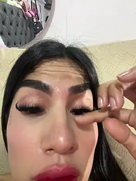 saragill323 online show from 02.01.25