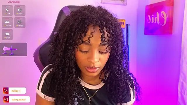 Heily Fox online show from 02.06.25