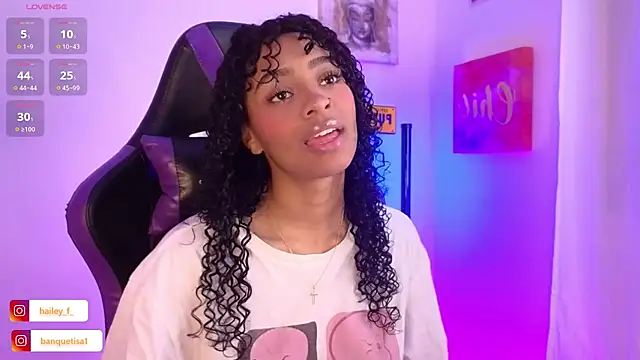 Heily Fox online show from 02.08.25