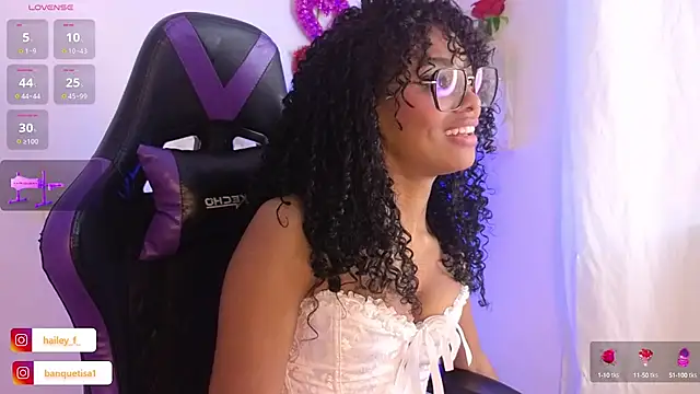 Heily Fox online show from 02.14.25