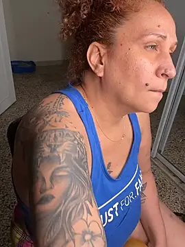 Snapshot of ladycreamypr2 chatting on 03.19.26 ladycreamypr2 online show from 03.19.26