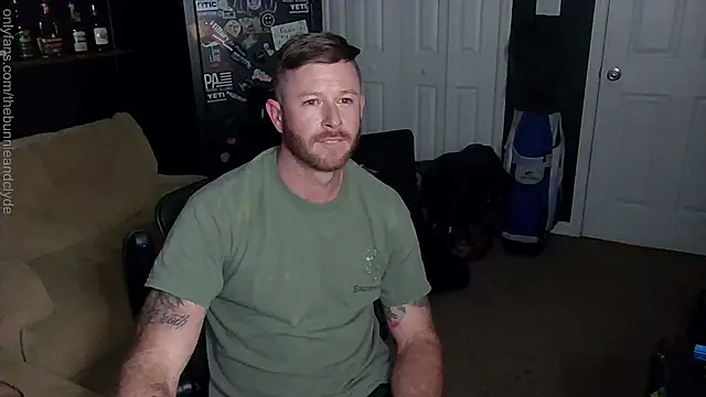 Snapshot of chillinthemosttt chatting on 12.11.24 chillinthemosttt online show from 12.11.24