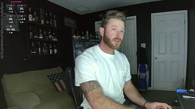 Snapshot of chillinthemosttt chatting on 01.14.25 chillinthemosttt online show from 01.14.25