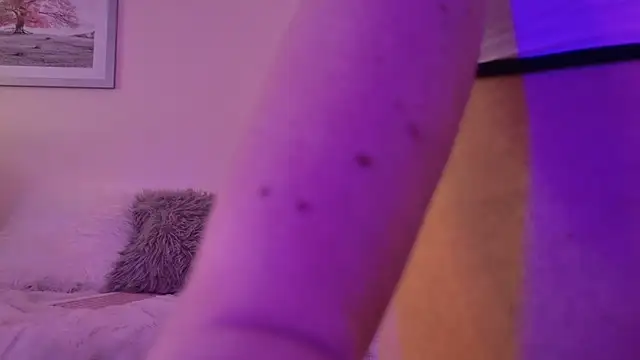 Snapshot of KatBigBum chatting on 03.08.25 KatBigBum online show from 03.08.25