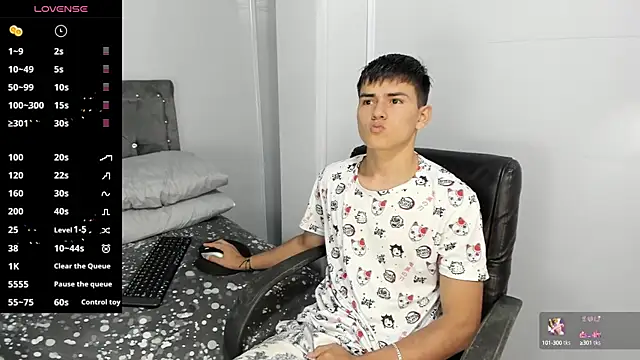 Jacobb Lee online show from 01.08.25