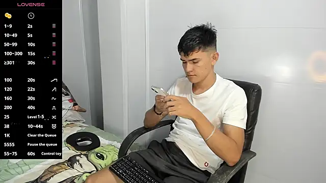 Jacobb Lee online show from 02.07.25