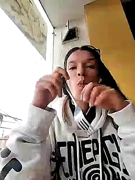 rebekka simpson online show from 02.01.25