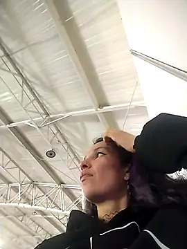 rebekka simpson online show from 10.12.25