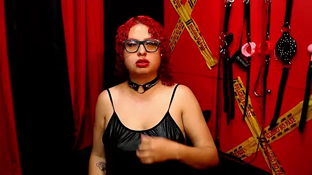 Snapshot of slave_Rubi chatting on 11.29.25 slave Rubi online show from 11.29.25