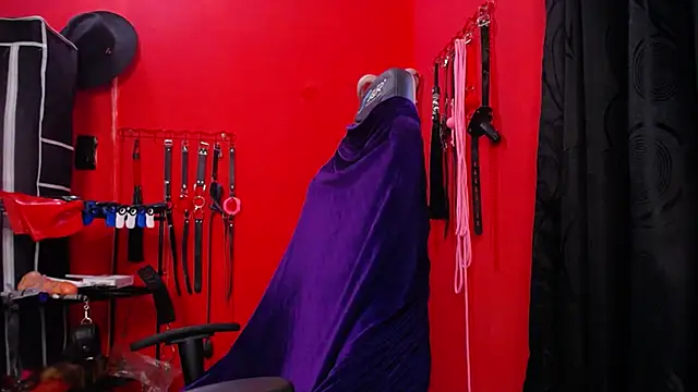 slave Rubi online show from 04.13.26