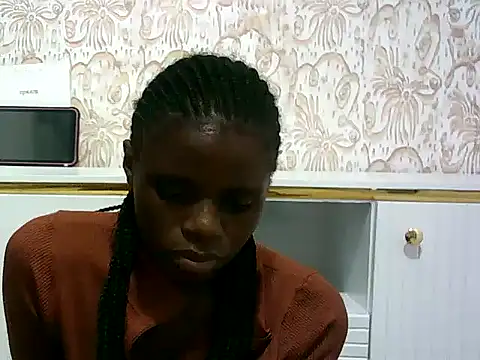 Snapshot of hottgirlval chatting on 01.25.25 hottgirlval online show from 01.25.25