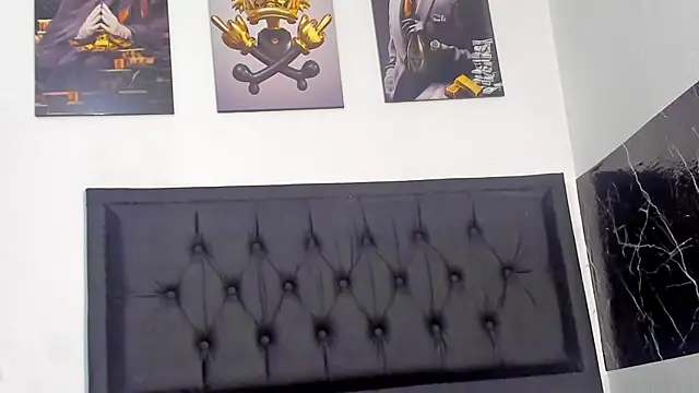 kriixtybrown online show from 12.25.24