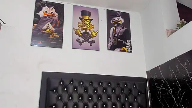 kriixtybrown online show from 11.22.25