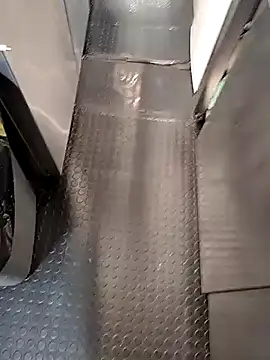 A man in public online show from 01.15.26