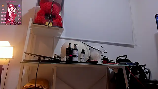 Abby Yons online show from 10.30.25