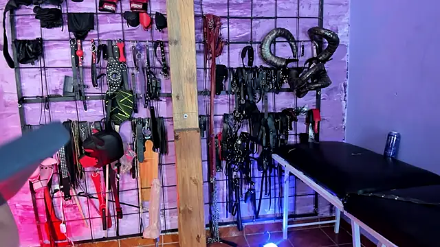 Snapshot of alexia_aitanaa_ chatting on 02.13.26 alexia aitanaa online show from 02.13.26