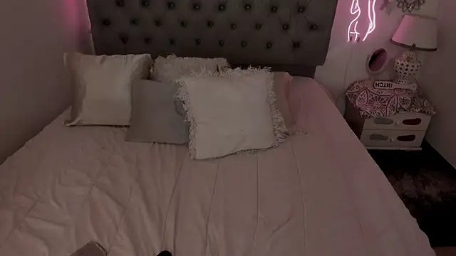 Lau 123x online show from 01.19.25