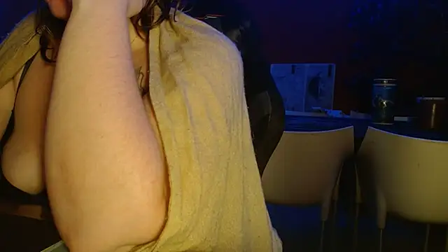 cruellaculdenfer67 online show from 10.22.25