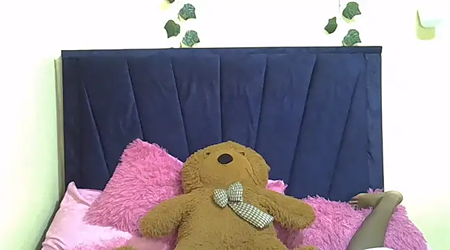 Snapshot of Seexy_nita chatting on 01.27.25 Seexy nita online show from 01.27.25