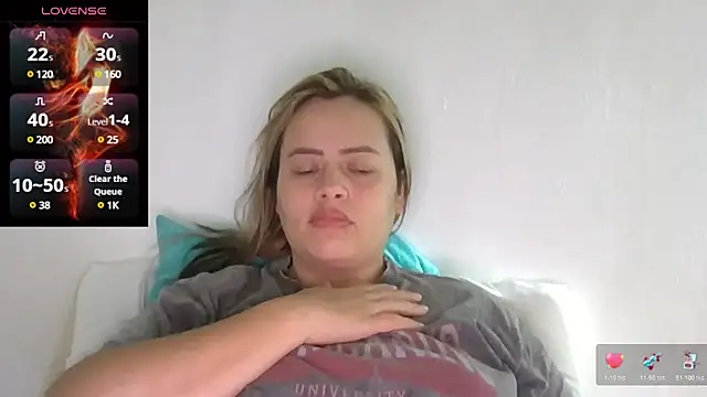 Snapshot of saramartinez1000 chatting on 02.10.25 saramartinez1000 online show from 02.10.25