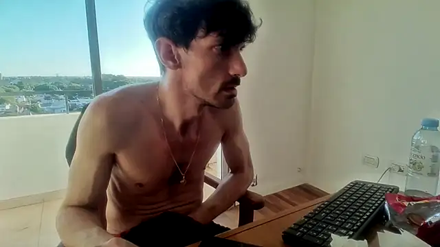 nicolaaaaas online show from 02.20.25