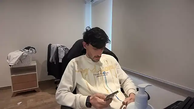 nicolaaaaas online show from 09.11.25