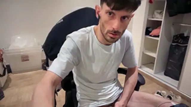 nicolaaaaas online show from 11.16.25