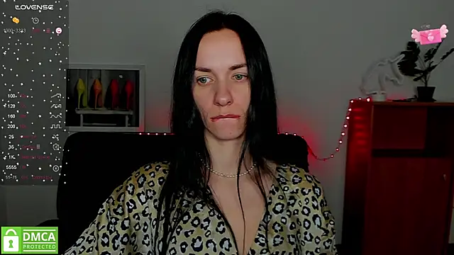 annakillianox online show from 03.14.25