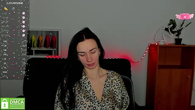 annakillianox online show from 03.18.25