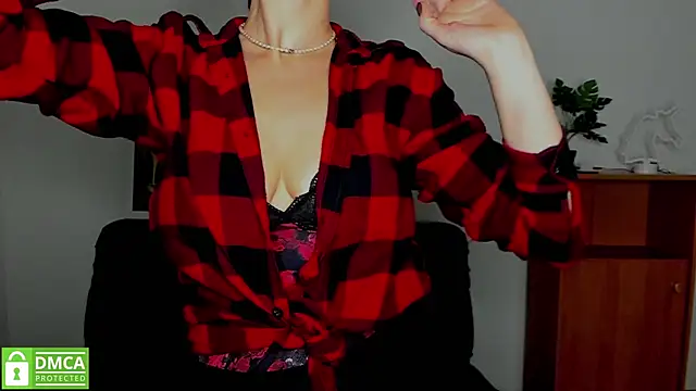 annakillianox online show from 10.15.25