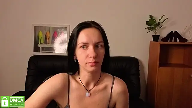 Snapshot of annakillianox chatting on 06.24.26 annakillianox online show from 06.24.26