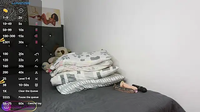 Nayah Dussa1 online show from 01.24.25